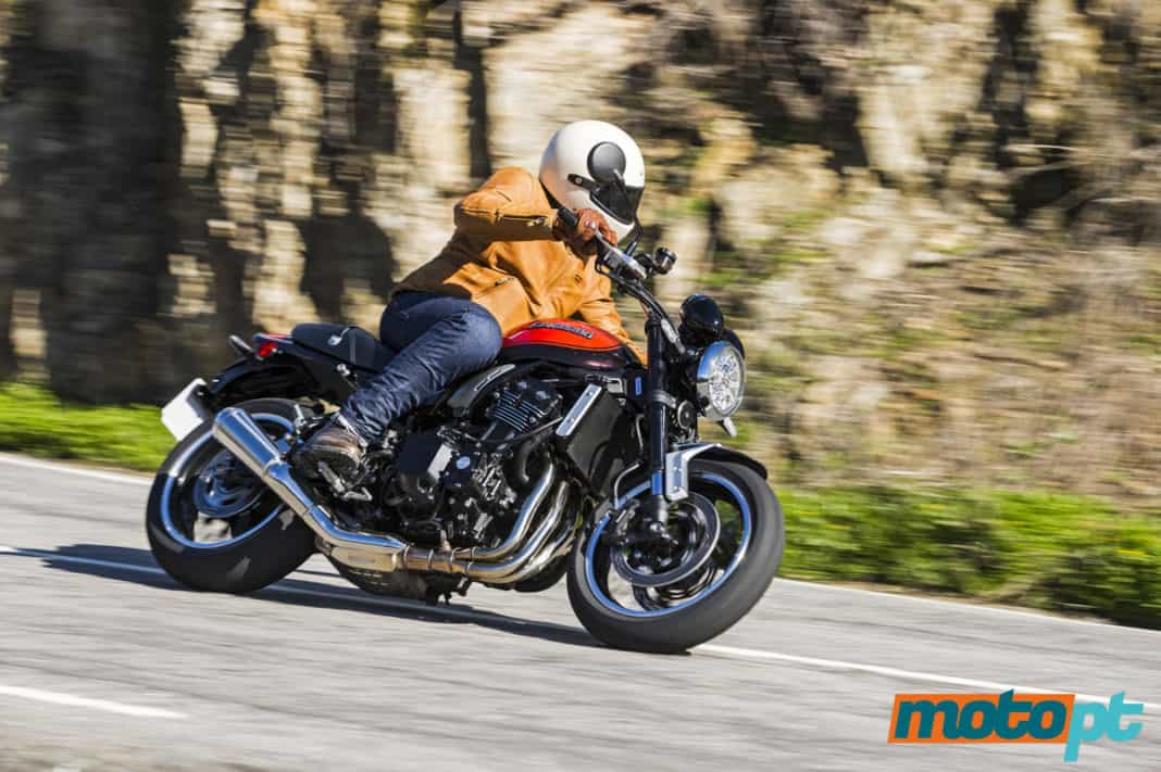 Kawasaki Z900RS review