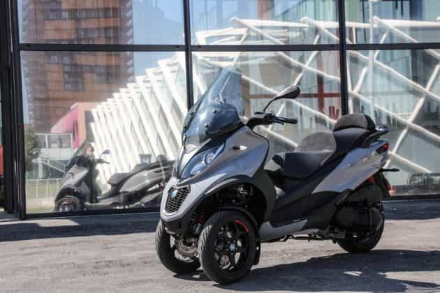 Piaggio MP3 350