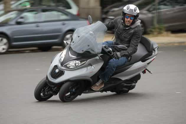 Piaggio MP3 350