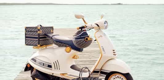 Vespa 946 Christian Dior