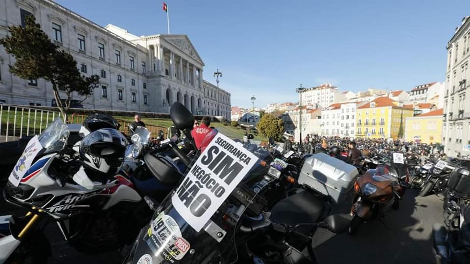 Presidente promulga adiamento das Inspeções a Motociclos
