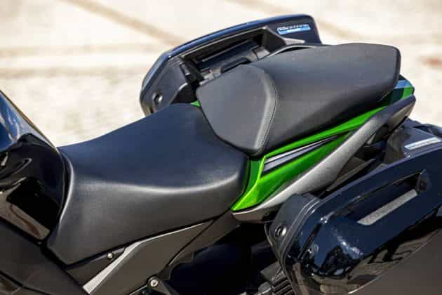 Kawasaki 1000 SX Comparativo Sport Turismo